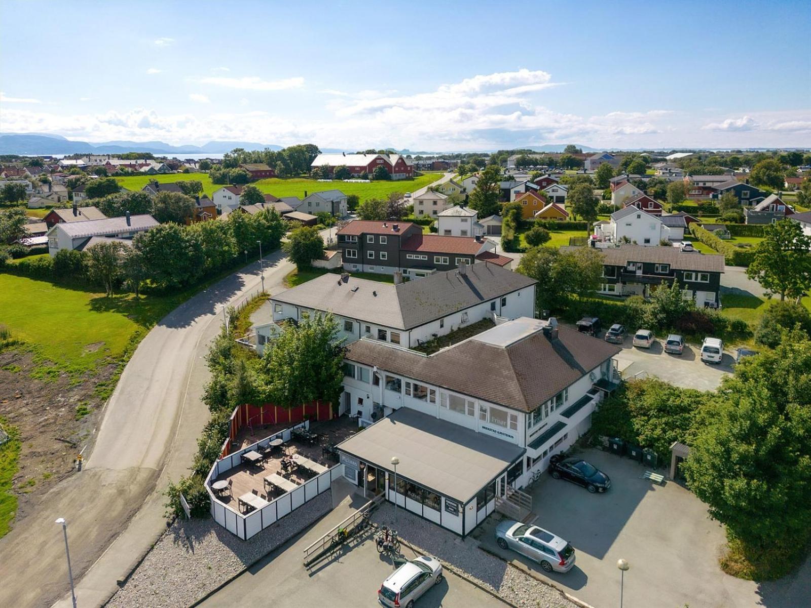 Brekstad Gjestehus As Exterior photo